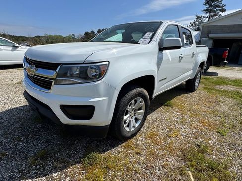 Used 2019 Chevrolet Colorado LT image 1