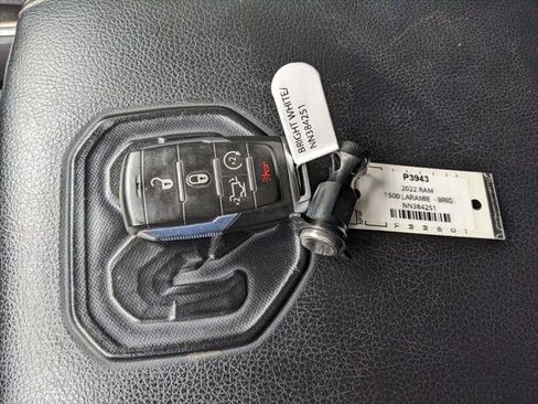 Certified 2022 RAM 1500 Laramie AWD/4WD image 39