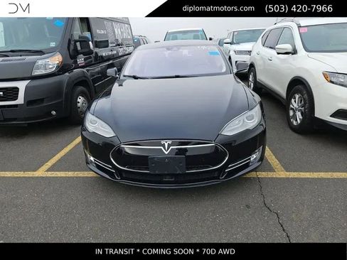 Used 2015 Tesla Model S 70D image 2