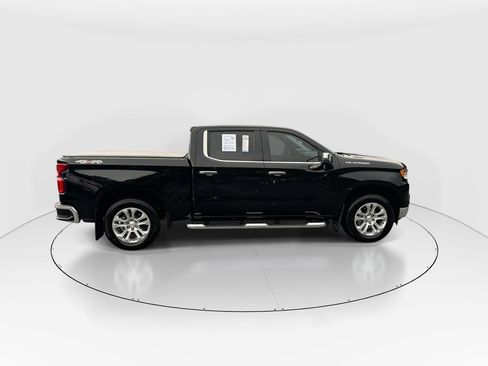 Used 2026 Chevrolet Silverado 1500 LTZ w/ LTZ Premium Package AWD/4WD image 9