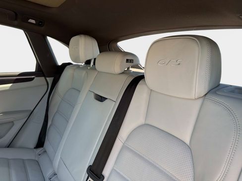 Used 2020 Porsche Macan GTS AWD/4WD image 32