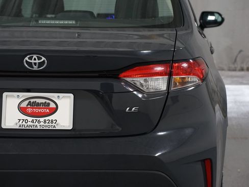 Certified 2024 Toyota Corolla LE FWD image 10