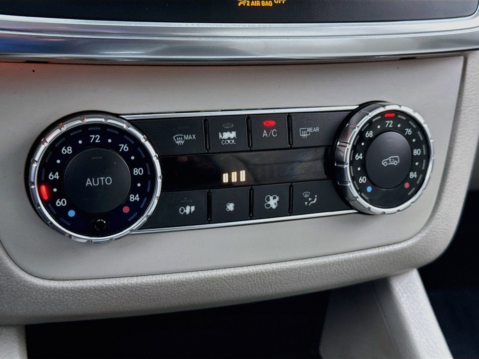 Used 2012 Mercedes-Benz ML 350 4MATIC image 19