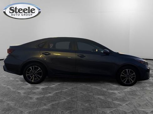 Used 2024 Kia Forte LXS image 6