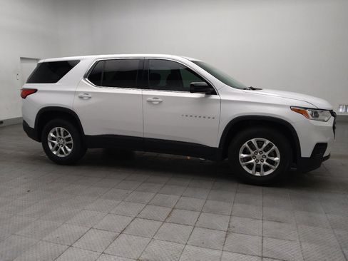 Used 2019 Chevrolet Traverse LS FWD image 11