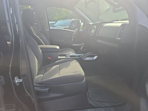 Used 2023 Nissan Frontier SV RWD image 30