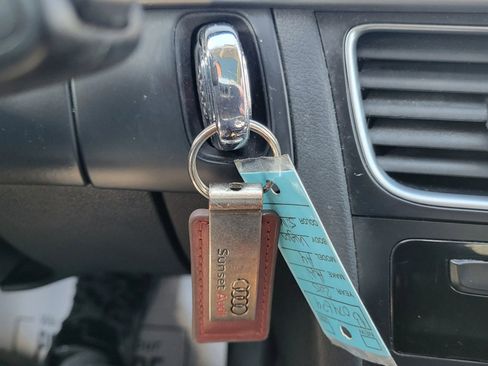 Used 2015 Audi A4 Premium Plus w/ Technology Package image 18