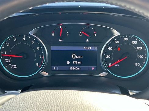 Used 2024 Chevrolet Traverse LT image 33