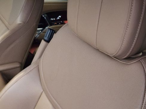 Certified 2023 Land Rover Range Rover Long Wheelbase SE image 15