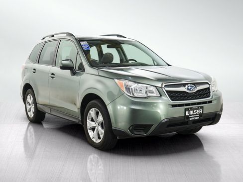 Used 2014 Subaru Forester 2.5i Premium w/ All-Weather Package AWD/4WD image 7