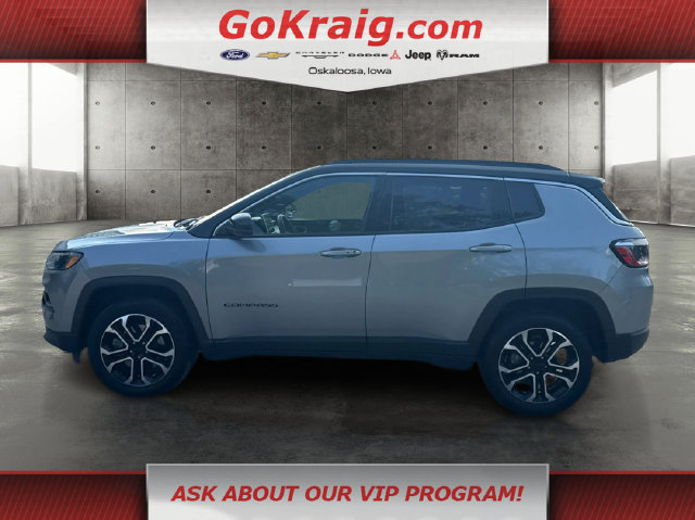 Used 2024 Jeep Compass Limited AWD/4WD image 8