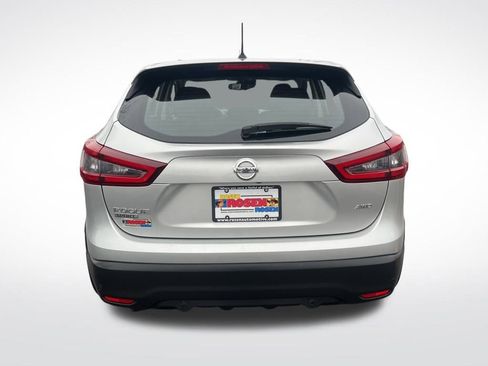 Certified 2022 Nissan Rogue Sport S image 48