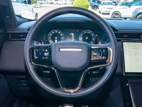 New 2026 Land Rover Range Rover Velar Dynamic SE image 13