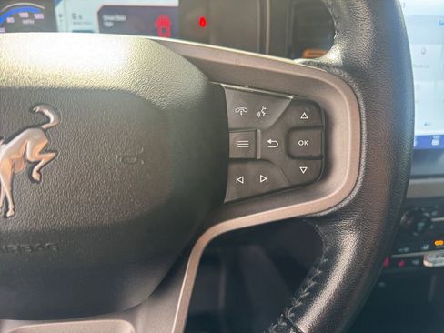 Used 2022 Ford Bronco Badlands image 21