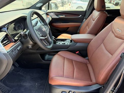 New 2026 Cadillac XT5 Premium Luxury w/ Driver Assist Package FWD image 12