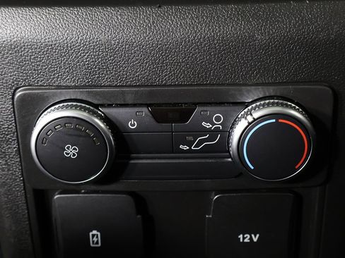 Used 2021 Ford Explorer XLT w/ Equipment Group 202A image 52