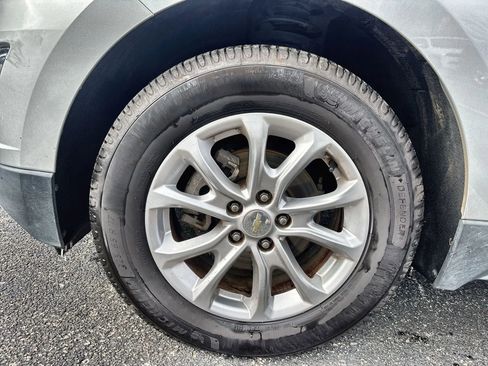 Used 2019 Chevrolet Equinox LT AWD/4WD image 18