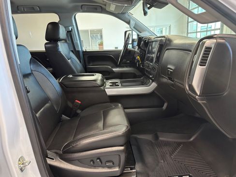 Used 2018 Chevrolet Silverado 2500 LTZ w/ Duramax Plus Package AWD/4WD image 14