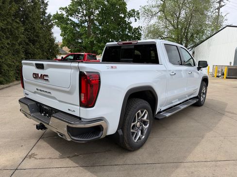 New 2026 GMC Sierra 1500 SLT w/ SLT Premium Plus Package AWD/4WD image 32
