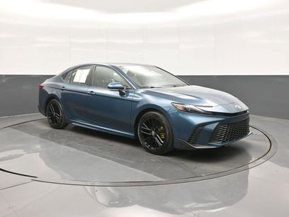 Used 2025 Toyota Camry SE