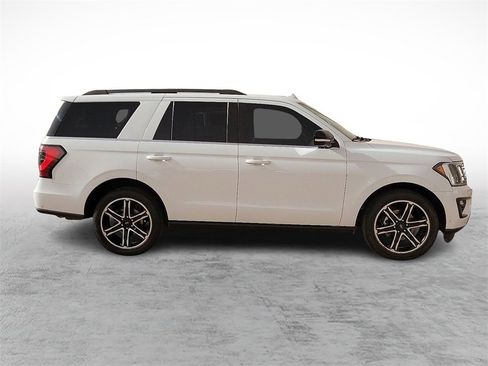 Used 2020 Ford Expedition Limited w/ Equipment Group 303A image 12