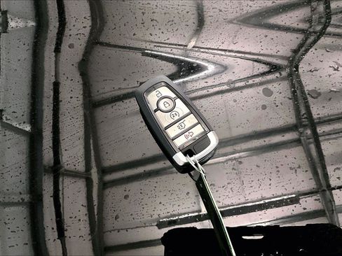 New 2026 Ford Explorer Tremor image 9