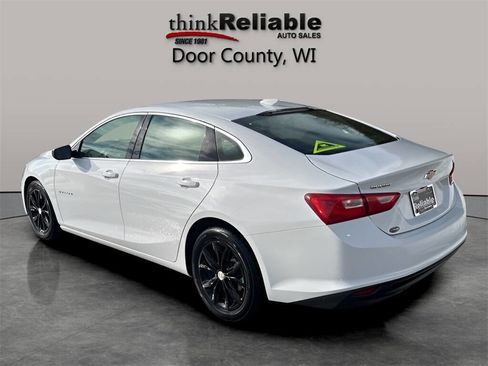 Used 2023 Chevrolet Malibu LT image 3