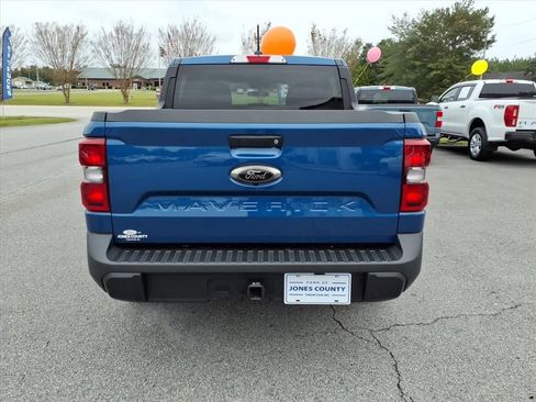 Certified 2024 Ford Maverick XLT w/ XLT Luxury Package image 3