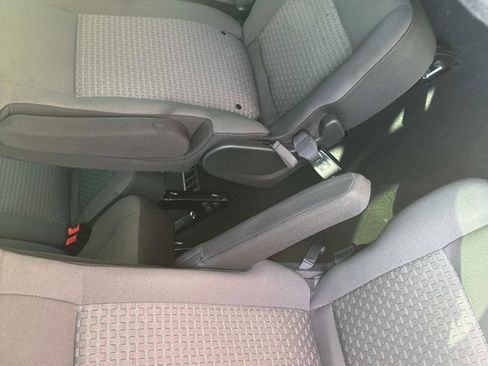 Used 2023 Ford Transit 350 XLT image 13