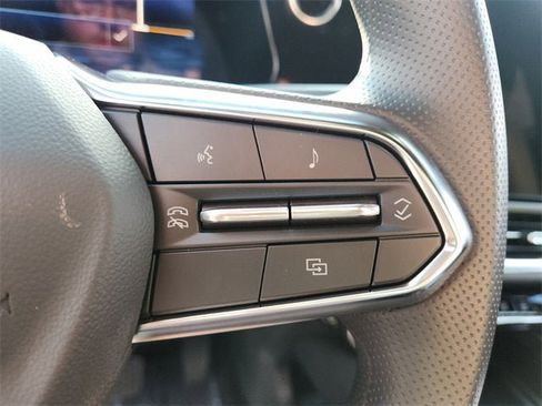 New 2026 Chevrolet Equinox EV LT image 17