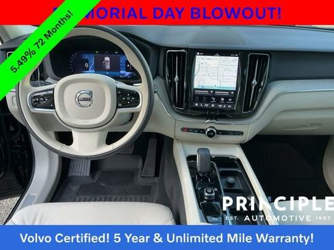 Certified 2023 Volvo XC60 B5 Plus FWD image 17