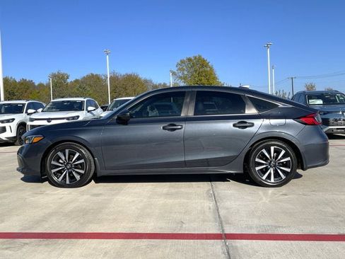 Used 2024 Honda Civic EX-L image 3