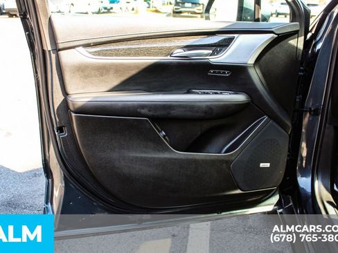 Used 2021 Cadillac XT5 Premium Luxury image 35