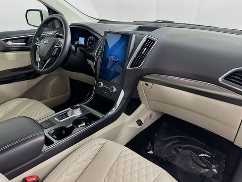 Used 2024 Ford Edge Titanium w/ Equipment Group 301A AWD/4WD image 36