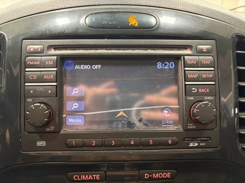 Used 2011 Nissan Juke SL AWD/4WD image 35