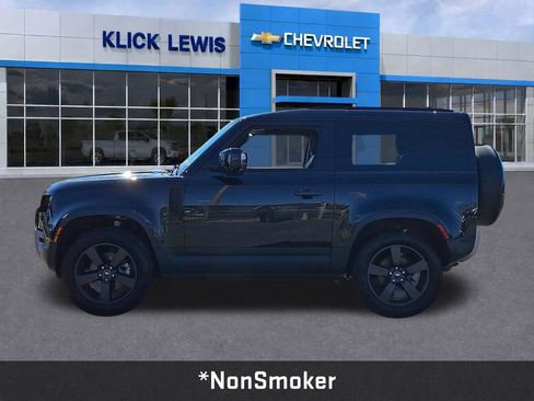 Used 2023 Land Rover Defender 90 S image 4