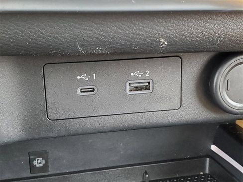 Certified 2022 Nissan Rogue Platinum w/ Head-Up Display Package image 33