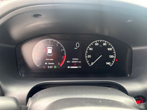 Certified 2024 Honda HR-V LX image 22