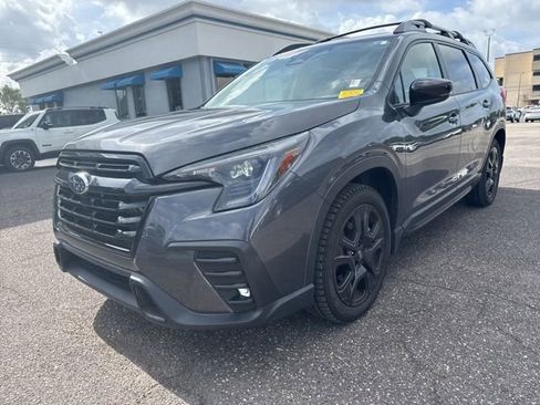 Used 2024 Subaru Ascent Onyx Edition w/ Popular Package Onyx AWD/4WD image 2