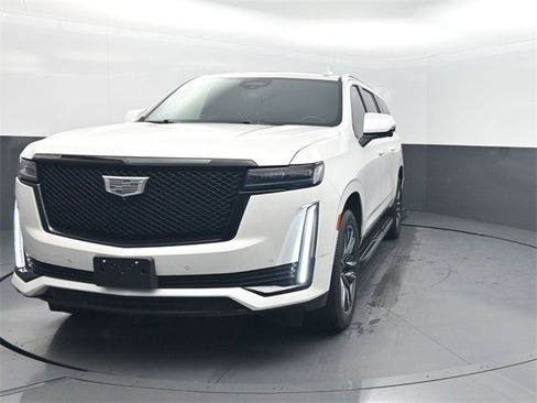 Used 2022 Cadillac Escalade ESV Sport image 1