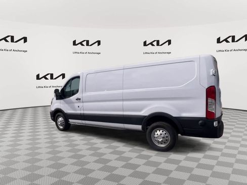 Used 2024 Ford Transit 250 Low Roof AWD image 6