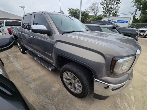 Used 2017 GMC Sierra 1500 SLT w/ Texas SLT Premium Package RWD image 9