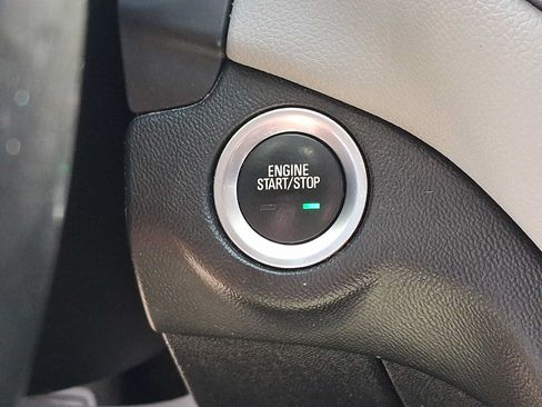 Used 2019 Chevrolet Equinox LT AWD/4WD image 22