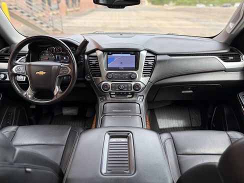 Used 2018 Chevrolet Tahoe Premier AWD/4WD image 31
