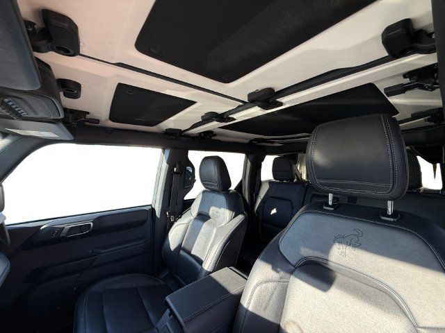 Used 2025 Ford Bronco Badlands AWD/4WD image 25