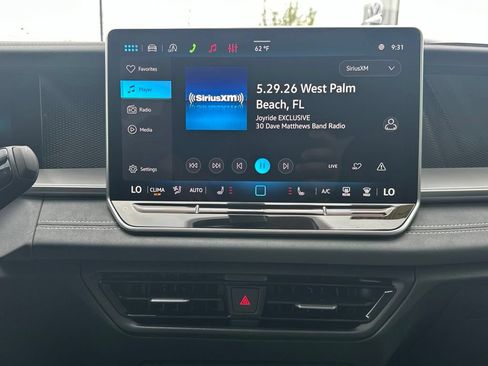 New 2026 Volkswagen Tiguan SE AWD/4WD image 16