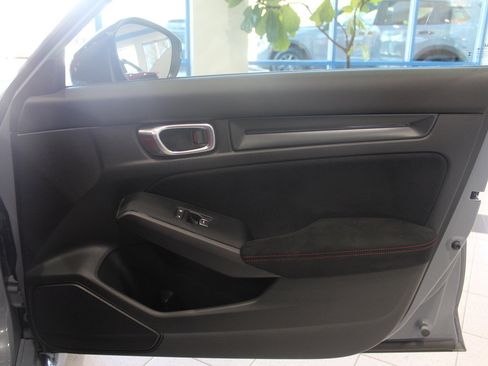 Certified 2024 Honda Civic Type R image 21