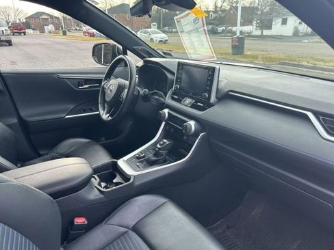 Used 2021 Toyota RAV4 XSE image 14