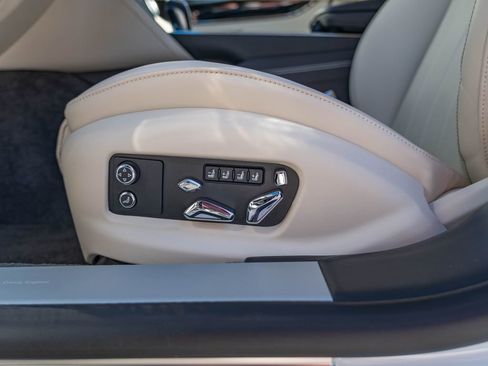 New 2026 Bentley Flying Spur Plug-In Hybrid AWD/4WD image 19