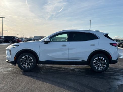 New 2025 Buick Envision Preferred image 5